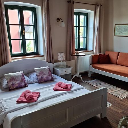 Taverna 1860 Rooms & Apartments Donja Zelina ภายนอก รูปภาพ
