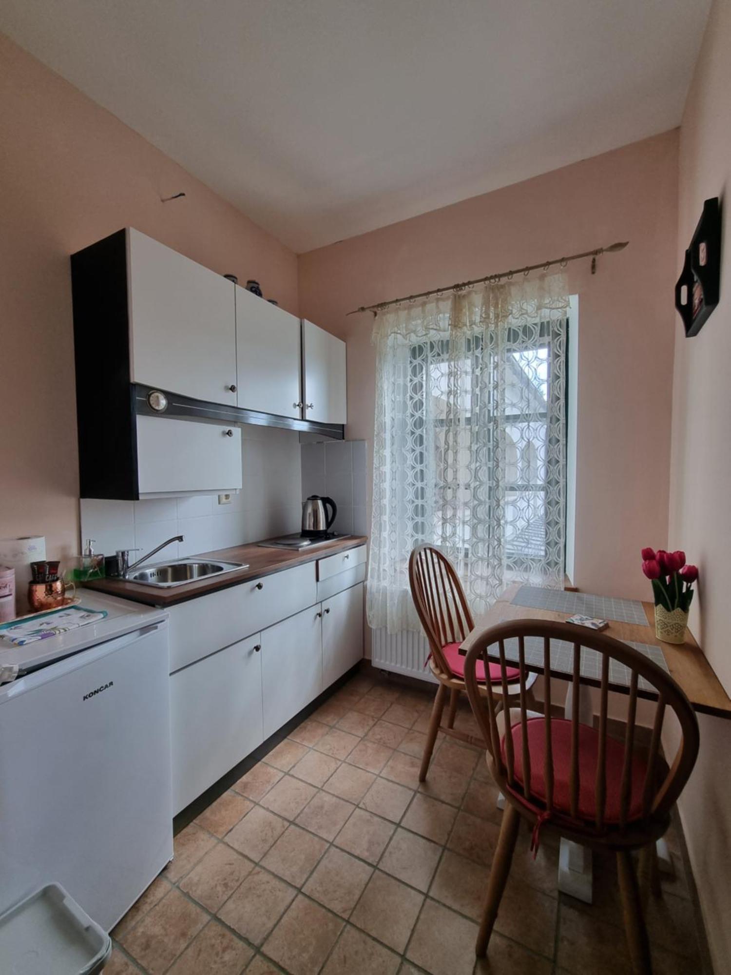 Taverna 1860 Rooms & Apartments Donja Zelina ห้อง รูปภาพ